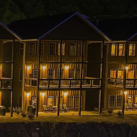 Keweenaw Waters Resort Houghton Exterior photo